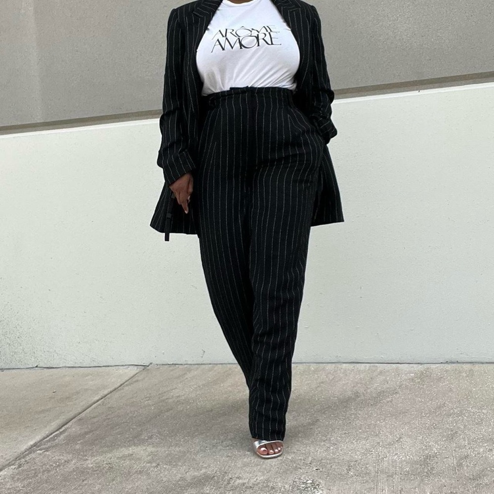 Vintage Valerie Steven Pinstripe Pants Suit ( Size 8)